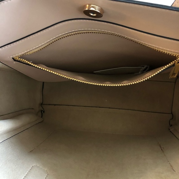 A New Day Blush Pink Vegan Leather Handbag - Picture 8 of 8